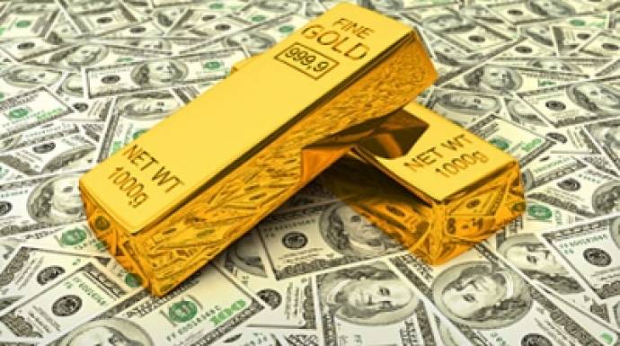 ارتفاع طفيف للذهب، والدولار يصل لـ 1300 ليرة سورية