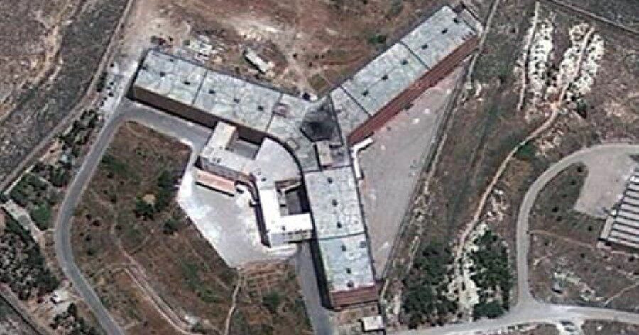 مقتل أحد معتقلي الغوطة الشرقية تحت التعذيب في سجن صيدنايا العسكري