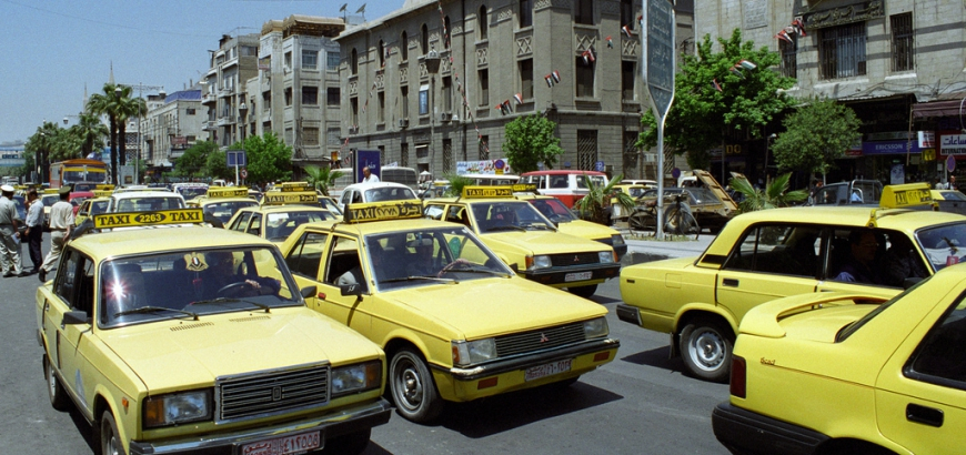 رفع تعرفة سيارات الأجرة، و"النقل" توعز بإجراء المعاملات الكترونياً