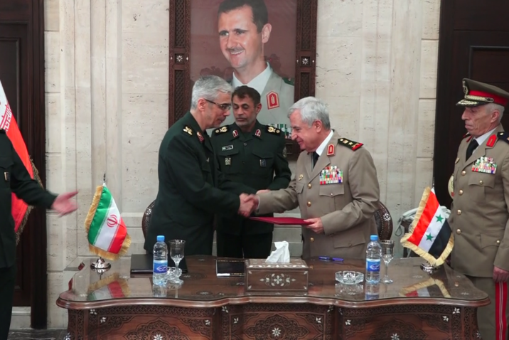 النظام يوقع اتفاقية شاملة للتعاون العسكري مع إيران