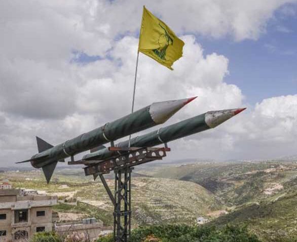 تقرير: منصات صواريخ حزب الله في لبنان بجوار المستشفيات والمدارس
