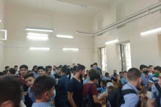 مدارس في دمشق بظل كورونا: صفوف مكتظة ونظافة غائبة
