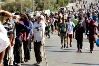 ألمانيا تعتزم استضافة نحو 1500 مهاجر من اليونان