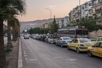 مصادر لا صحة للتصريحات الرسمية حول أسباب أزمة البنزين