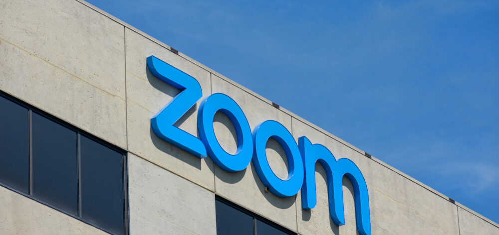 لحماية خصوصية المستخدمين.. منصّة ZOOM توفّر ميزة التشفير بين الطرفيات