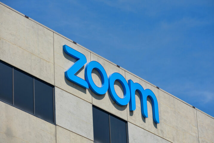 لحماية خصوصية المستخدمين.. منصّة ZOOM توفّر ميزة التشفير بين الطرفيات