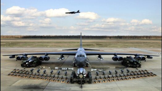 لطمأنة شركائها في المنطقة.. أمريكا تنشر قاذفات B-52 في الشرق الأوسط